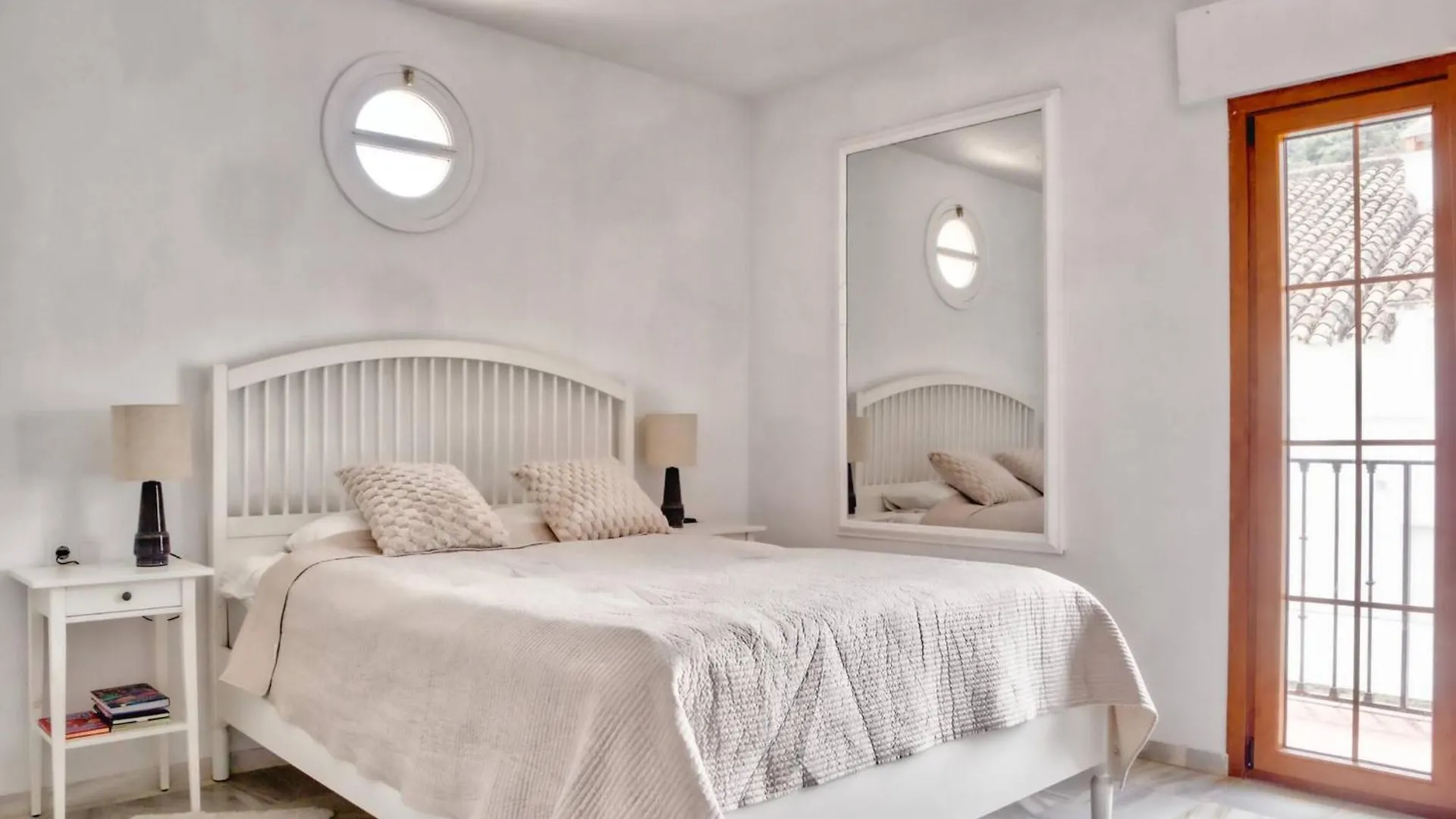 Casa Limon Benahavis With Private Pool Villa Feriehus